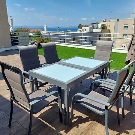 Apartament Penthouse Znjan
